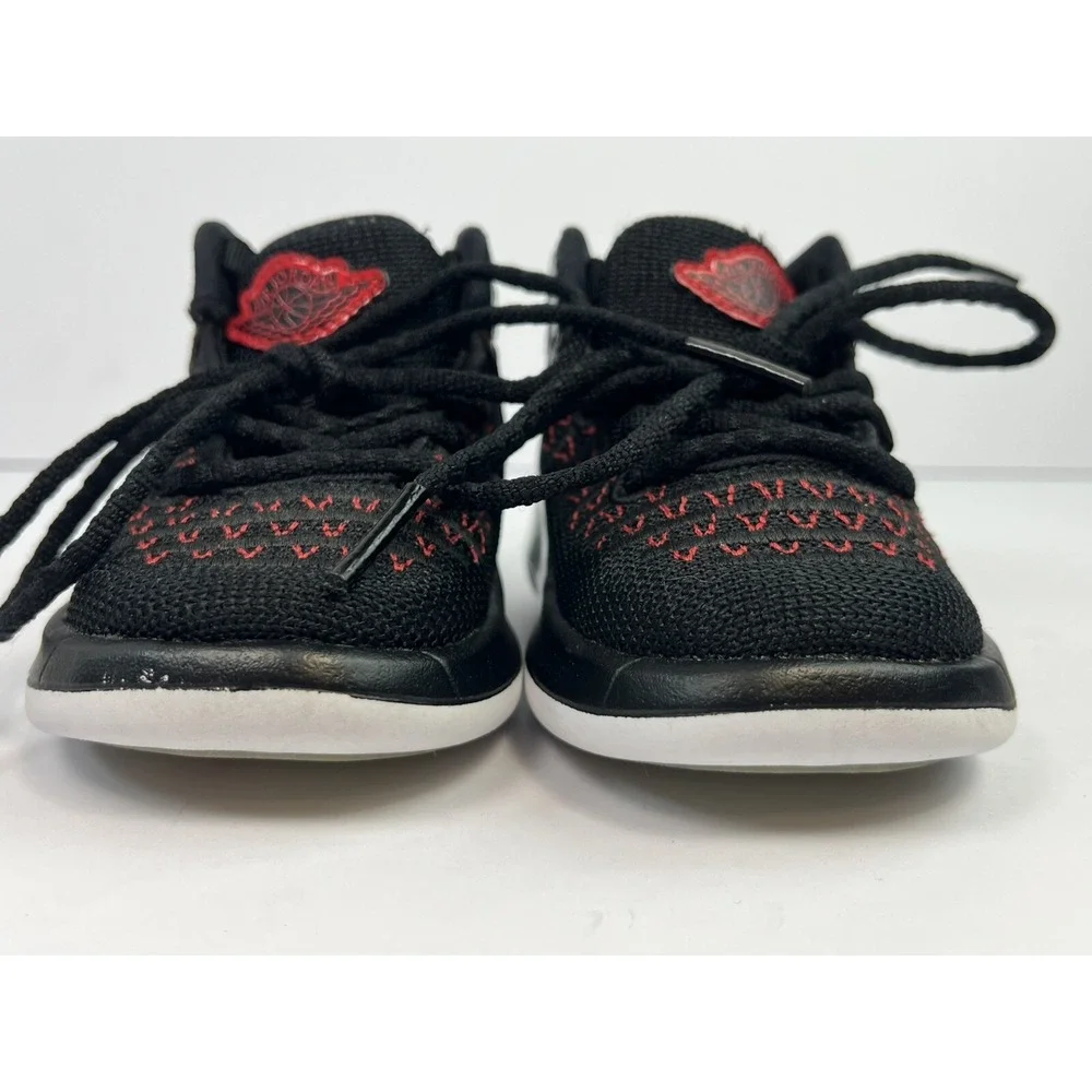 Nike Air Jordan 32 Banned Black Red Toddler Size 4C Sneakers AA1298-001